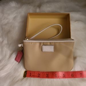 Coach  coin purse 👛